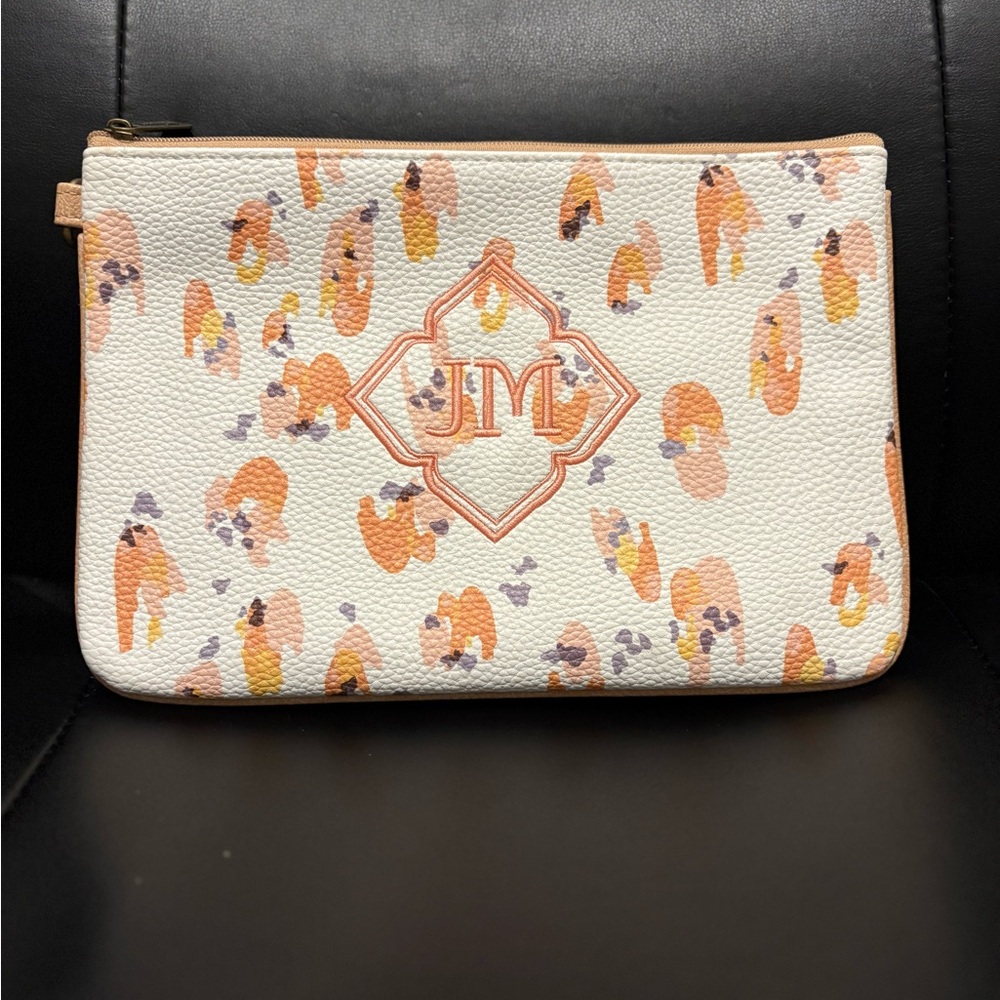 Rubie mini in print and personalization shown- NOP